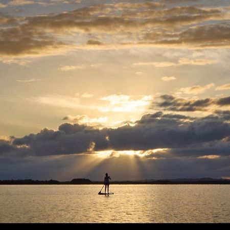 Dolphin Bay Hideaway Bed and Breakfast Bocas del Toro Buitenkant foto